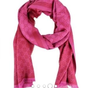 Gucci Scarf Interlocking GG Wool Silk Weblong